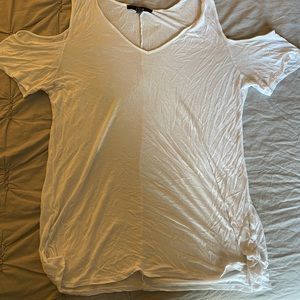 White cold shoulder tee ! HAS BEEN WORN !